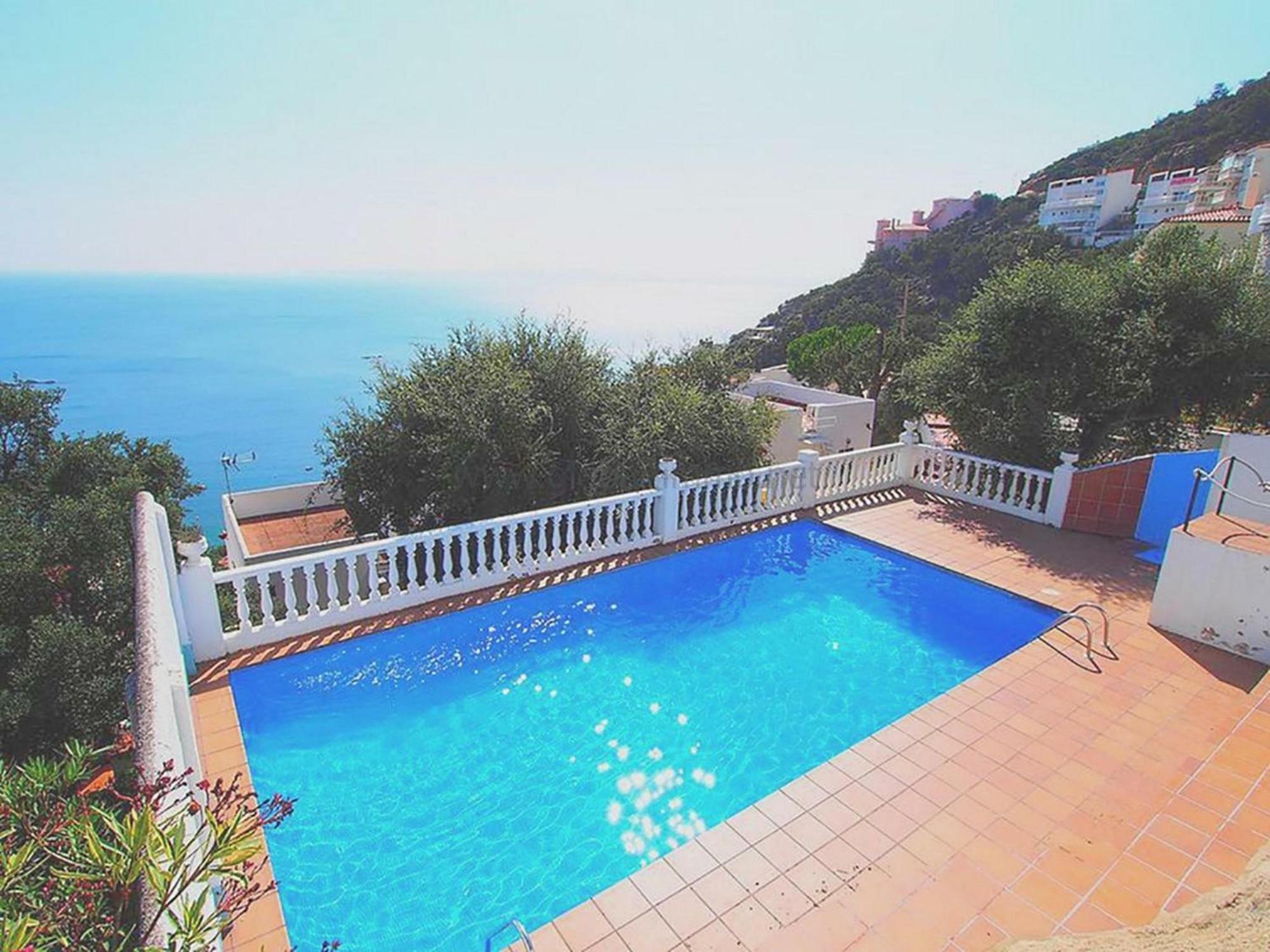 5056 - Casa Bramer 27 Maravillosa Vista Panoramica A Canyelles Petites Con Parquing Y Piscina Comunitaria. - Es-258-126 Holiday home *