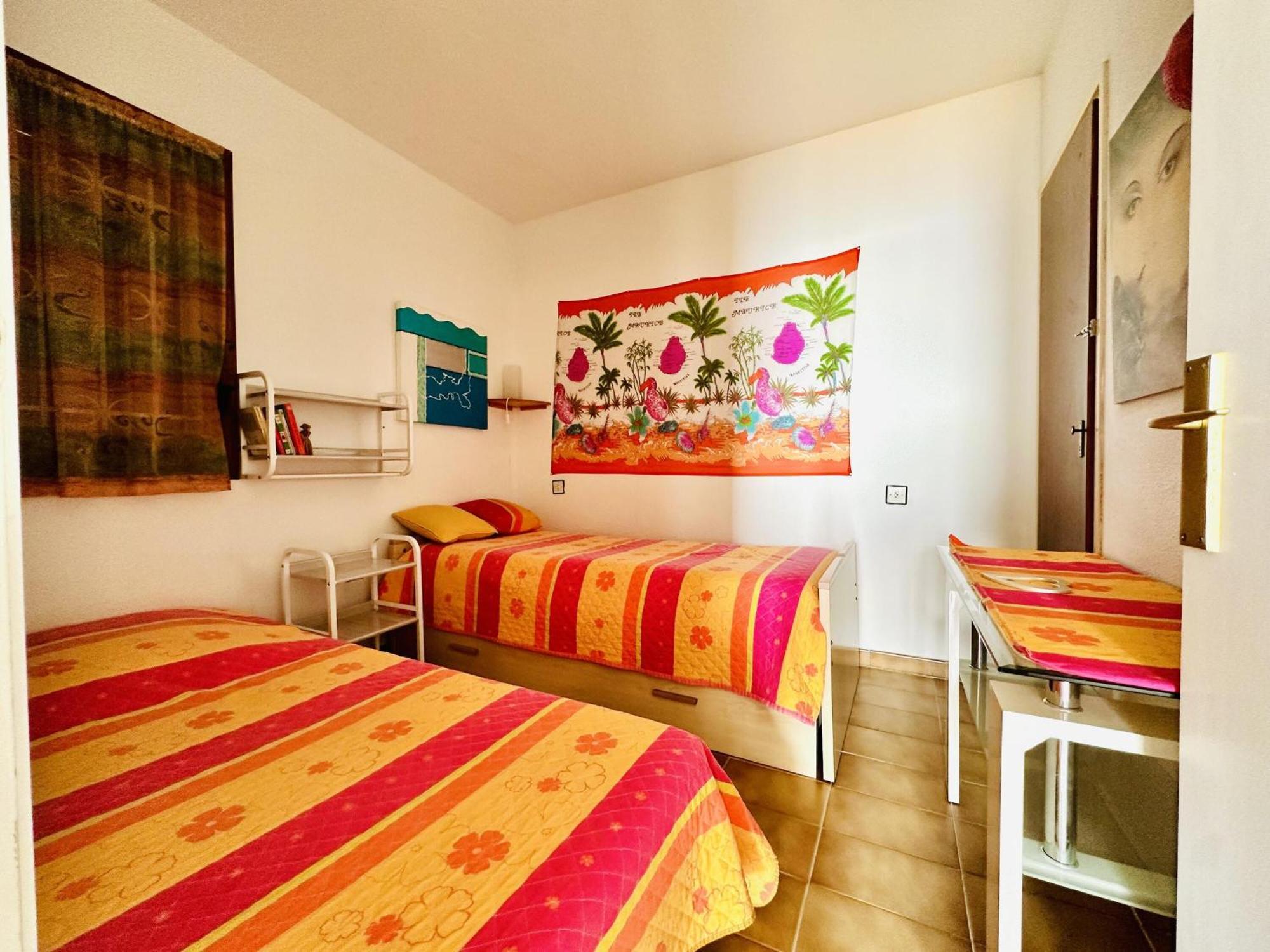 Holiday home 5056 - Casa Bramer 27 Maravillosa Vista Panoramica A Canyelles Petites Con Parquing Y Piscina Comunitaria. - Es-258-126 Roses